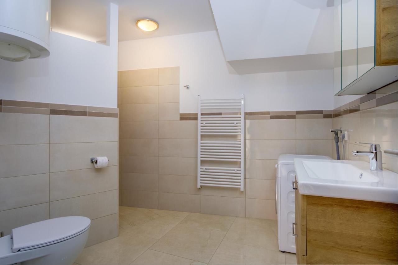 Apartment Angela Cunski ภายนอก รูปภาพ