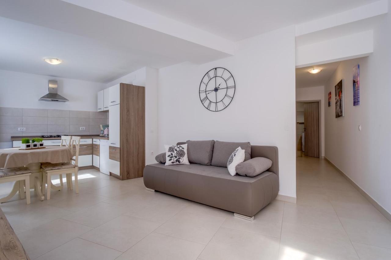 Apartment Angela Cunski ภายนอก รูปภาพ
